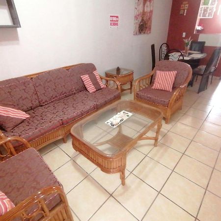 Depto Vacacional Con Wifi Almendros Apartment Playa del Carmen Exterior photo